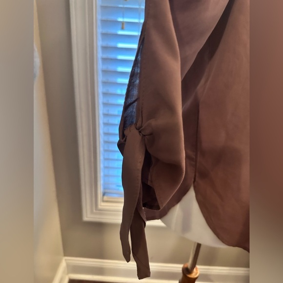 Rich Mocha Brown Off-the-Shoulder Tunic – Effortless Elegance - Picture 4 of 10